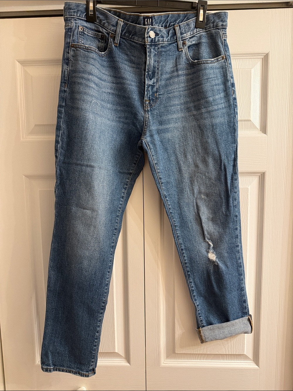 GAP Medium Blue Best Girlfriend Distressed jeans.  Size 30.